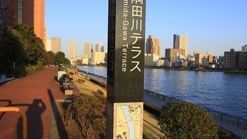 四川广告制作精神堡垒独特的风格魅力。